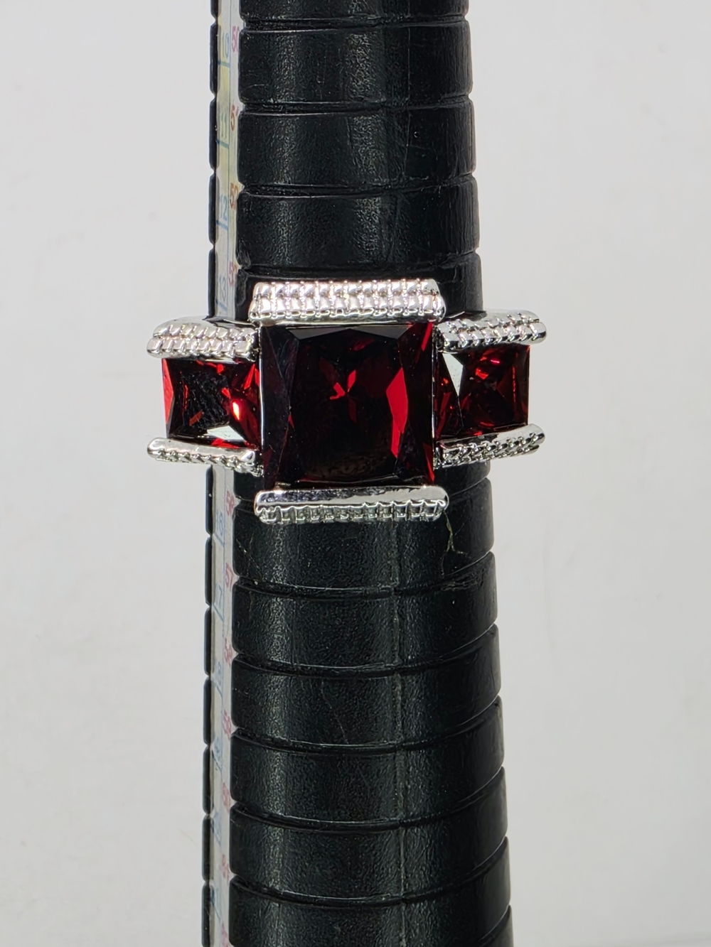 Rhodium Plated Sterling Silver 925 Red Simulated Garnet Three Stone Ring Size 7